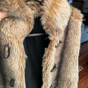 Faux fur vest, perfect condition. Worn once.